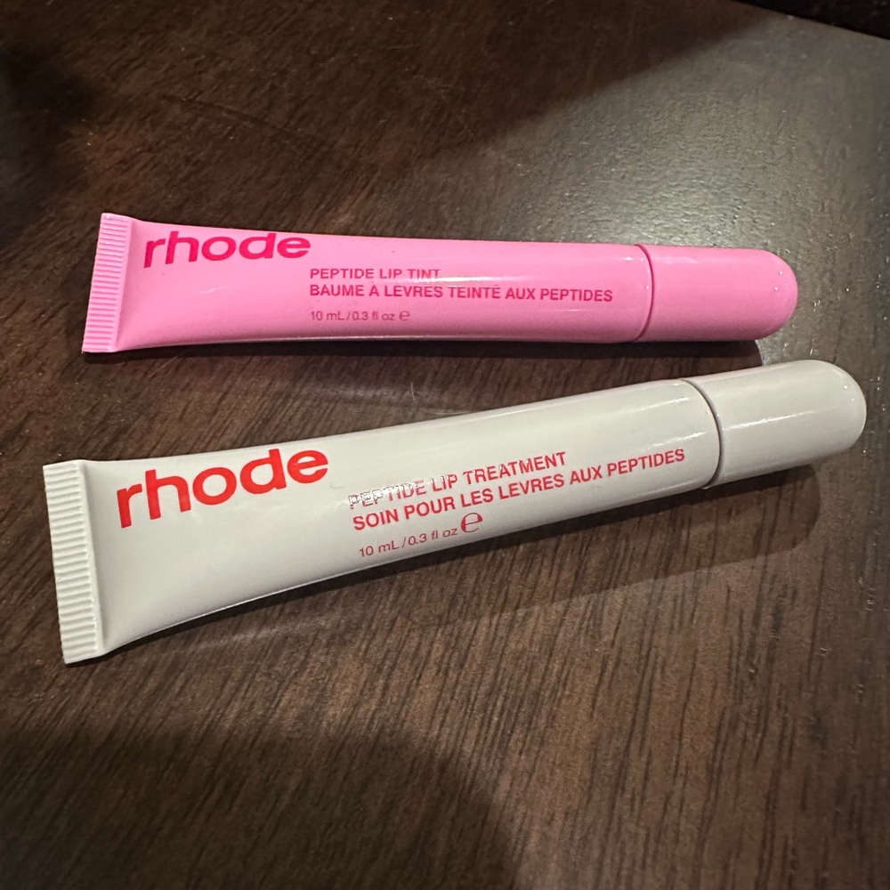 Two Rhode Lip Peptide Treatment Glaze Shades:
Jelly Bean and Strawberry Glaze